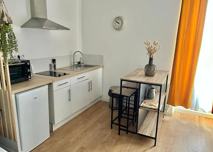 Lorient , Studio , Centre Fibre , Proche Gare Plage